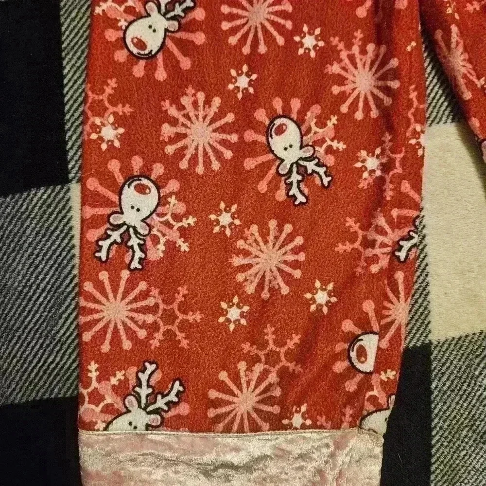 Unbranded girls red